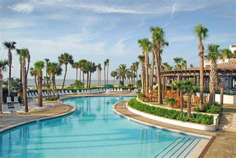 georgia beach resorts luxury.